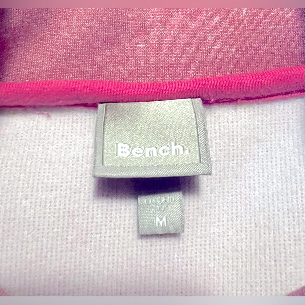 Women's Bench Jacket - Picture 4 of 9
